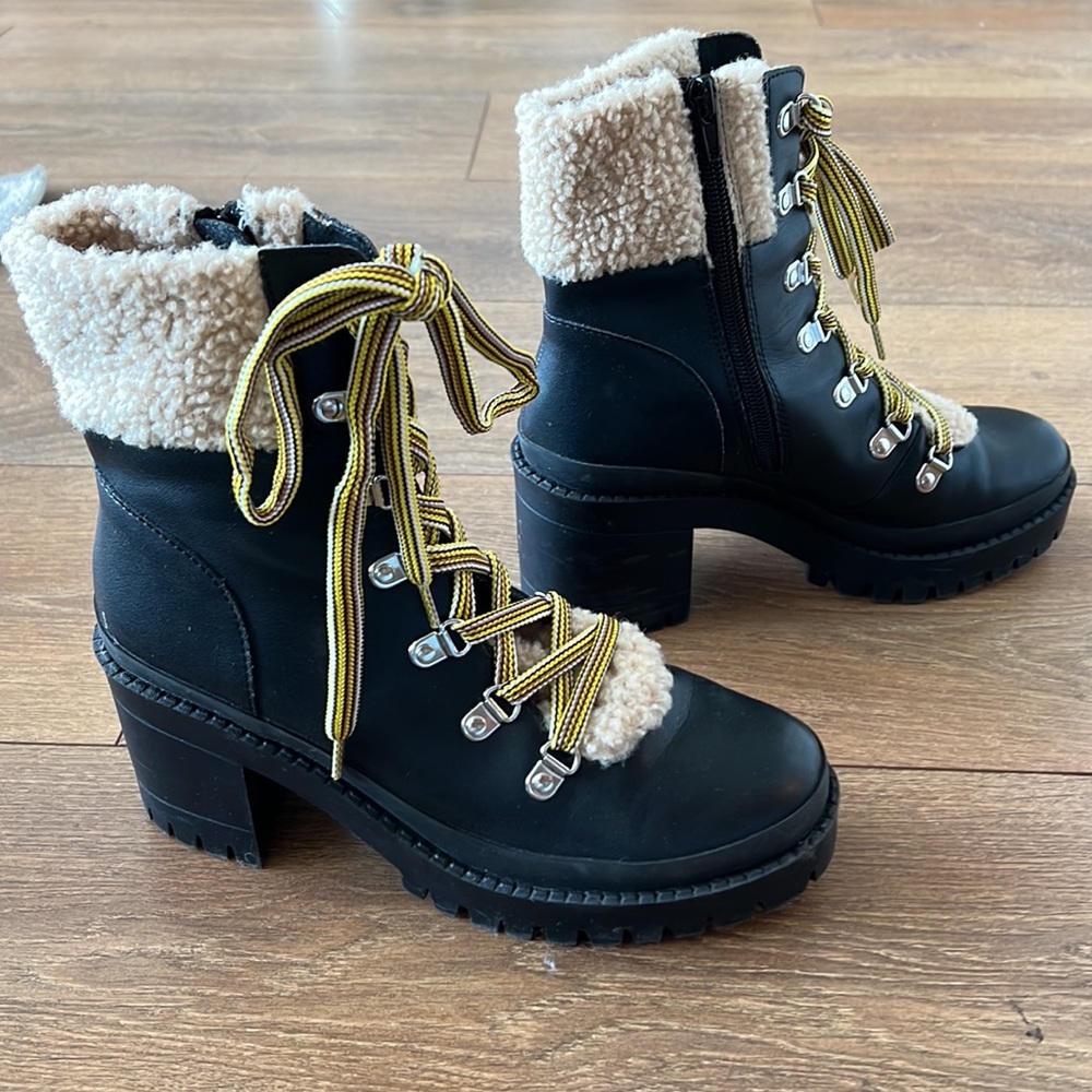 Steve Madden Boots - Picture 4 of 5